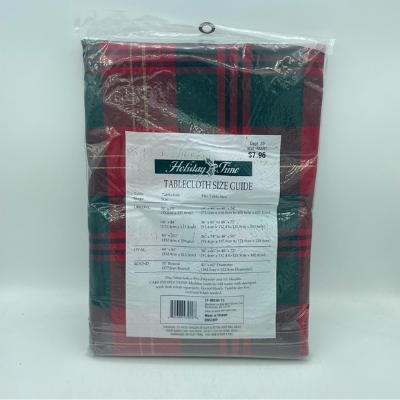 Christmas Plaid Tablecloth 60" x 84" Red Green Tartan Gold Metallic Thread NEW - Picture 3 of 5